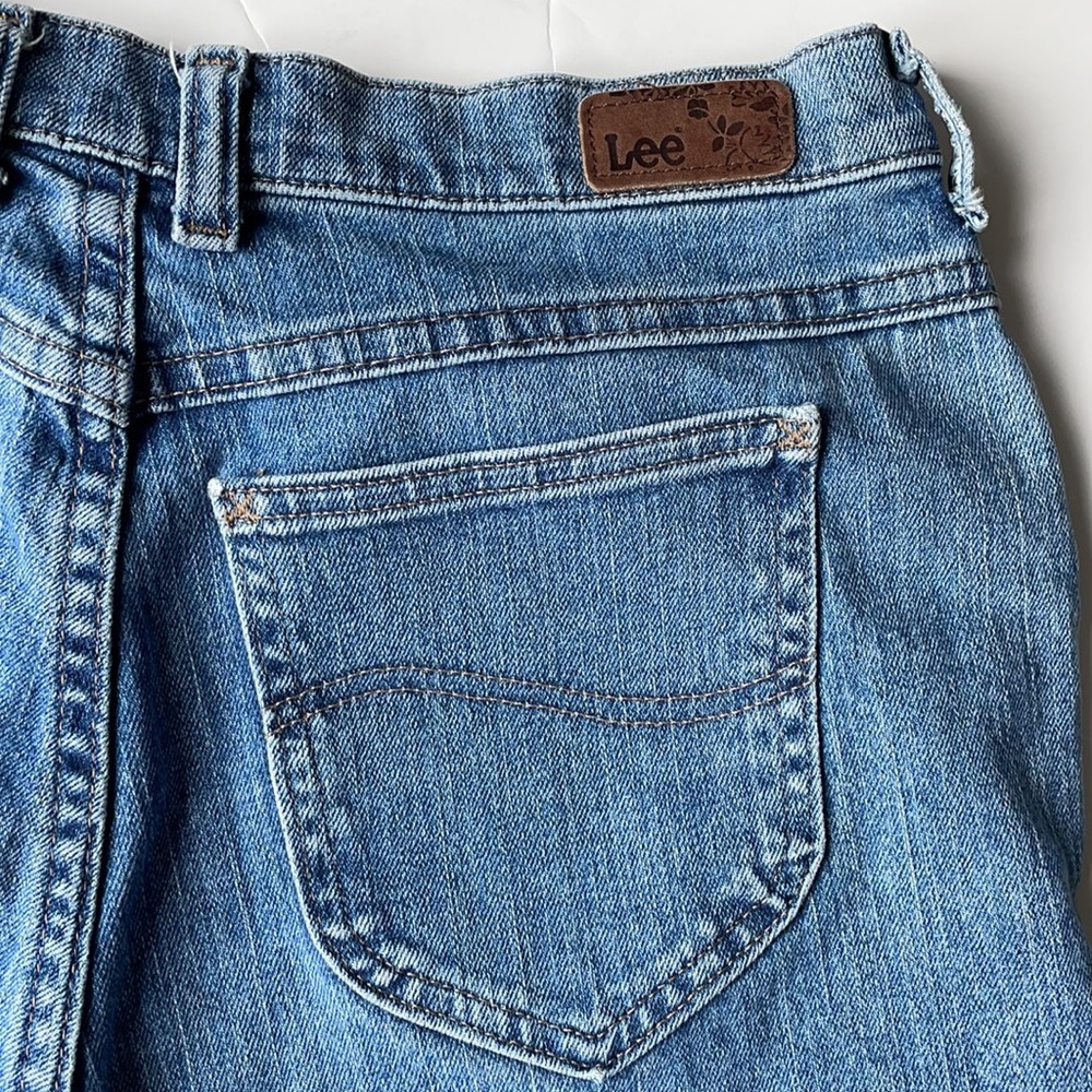 - Lee high rise cut off denim jean shorts size 6 - Picture 2 of 5